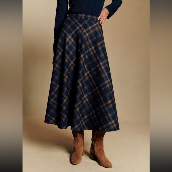 Sézane Orlane Skirt - Picture 3 of 8